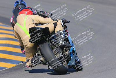 media/Nov-06-2022-SoCal Trackdays (Sun) [[208d2ccc26]]/Turn 10 Backside (1030am)/